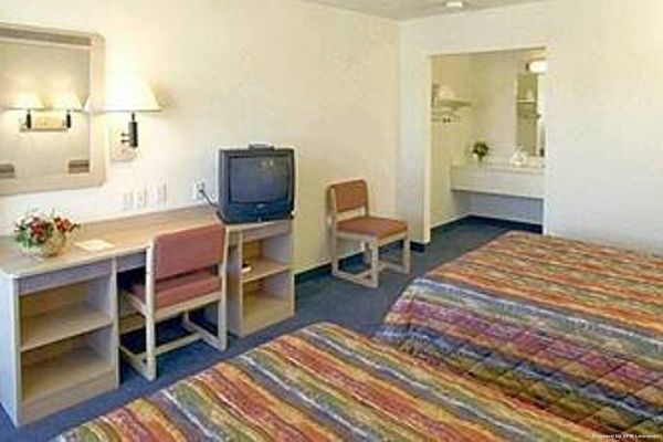 VAGABOND INN MERCED (Merced)